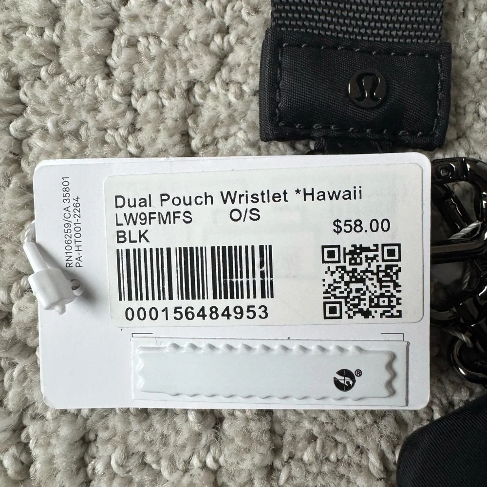 NWT Lululemon Black Dual Pouch Wristlet Hawaii pochette double - Picture 2 of 2